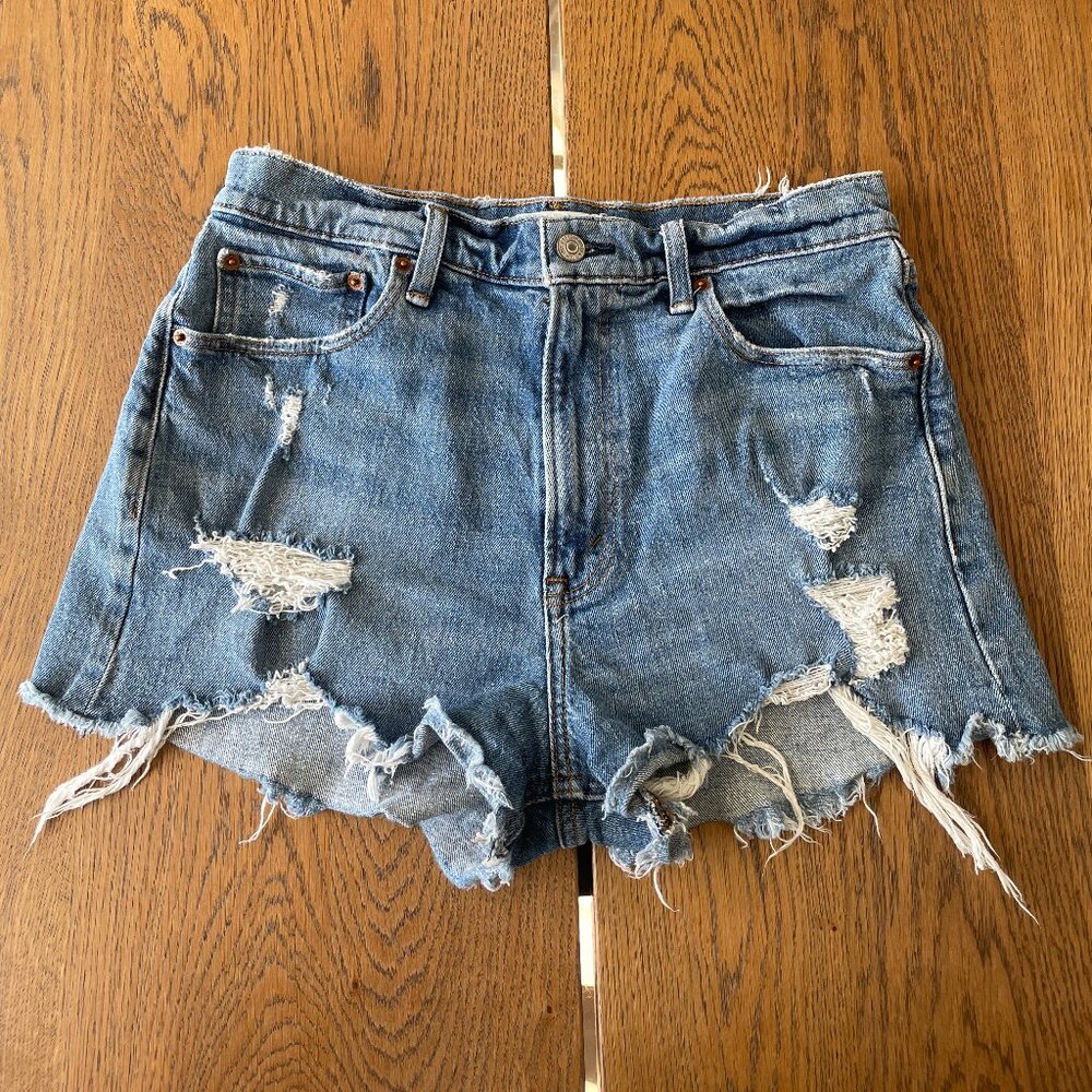 High Rise Mom Short | Abercrombie & Fitch | Size 28 | NWOT